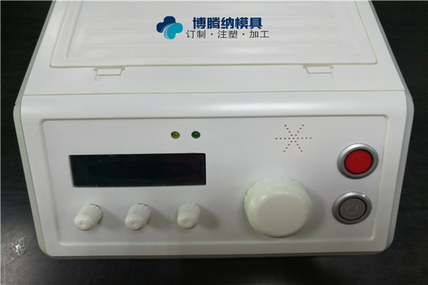 塑膠模具廠(chǎng)——博騰納更愿傾心為您服務(wù)