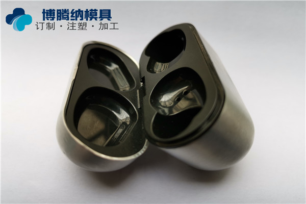 保護(hù)版權(quán)想私模定制？趕緊找博騰納藍(lán)牙耳機(jī)模具廠
